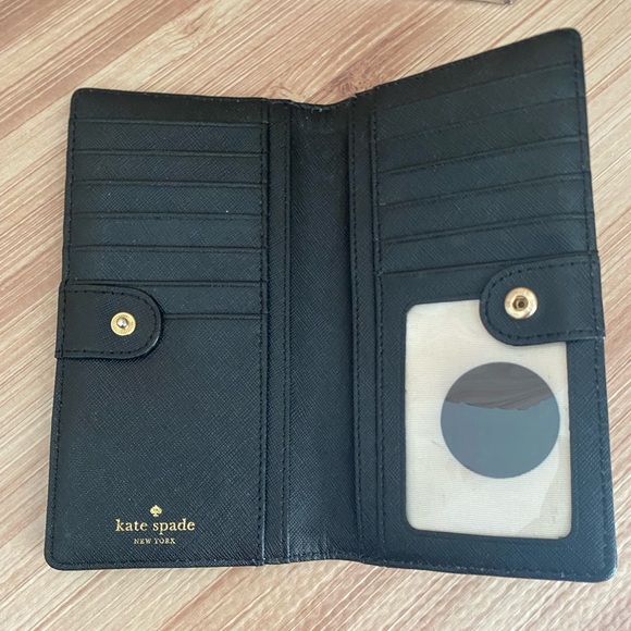 Kate Spade Cameron Clutch Wallet Snap Closure Black and Beige Coloblock - Picture 2 of 7